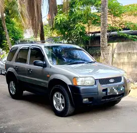 Dijual Ford Escape XLT 3.0 V6 Th. 2002