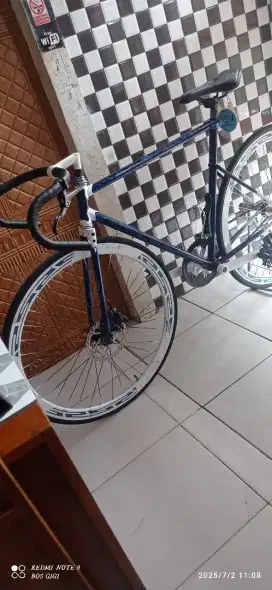 Jual sepeda fuul bike balap jadul custum pork dan arem minivelo