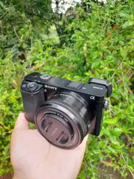 Kamera sony a6000 lensa kit
