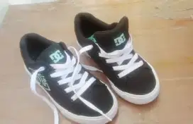 Rp 239rb, SEPATU DC, WOMEN'S CHELSEA, SZ 36,5, INSOLE 22,5, ORI, CHINA
