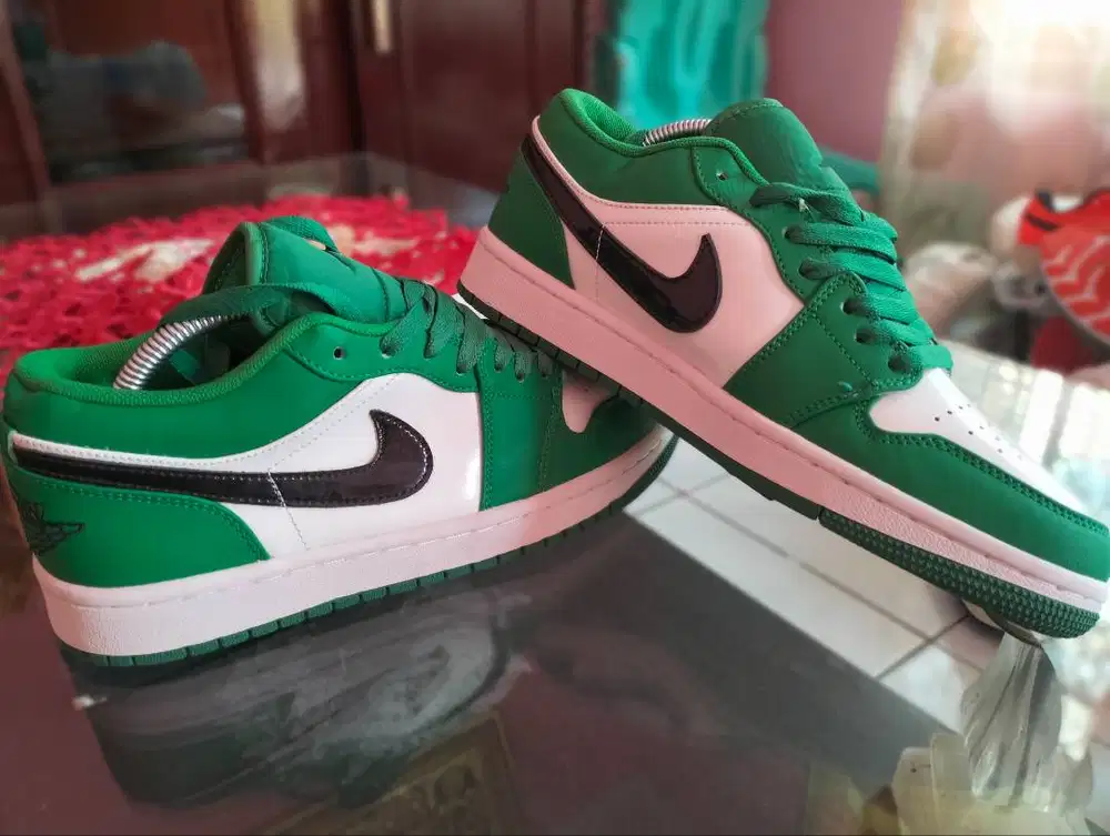 Nike Jordan size 42