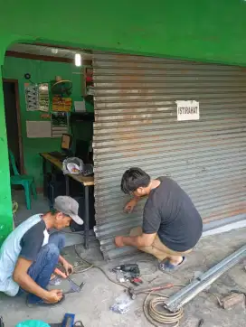 tukang service rolling door folding gate panggilan termurah jakarta