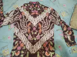 DI JUAL BAJU BATIK 120 RIBU 3 BAJU BATIK KONDISI MASIH BAGUS