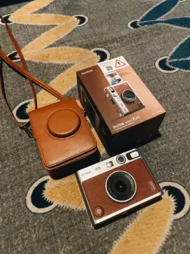 Instax mini evo