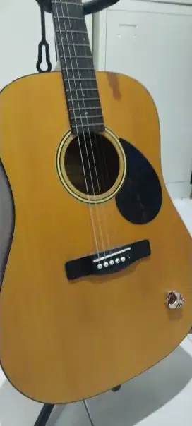 Gitar akustik string