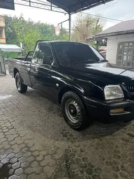 Pickup Strada L200