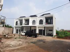Hunian Nyaman Gaya Eropa, Akses Strategis, lokasi Bergengsi. HOT DEALS