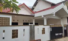 Dijual Rumah di Perumahan Bintang Metropol Dekat Summarecon Bekasi