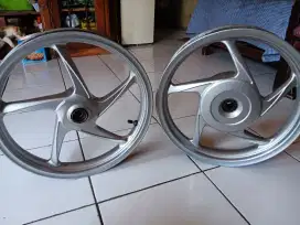 Velg honda beat