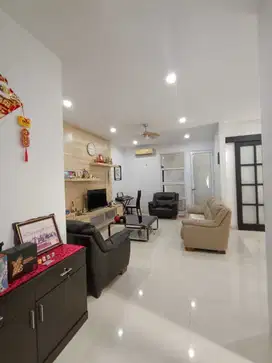 Rumah Cantik Royal Grande Batam