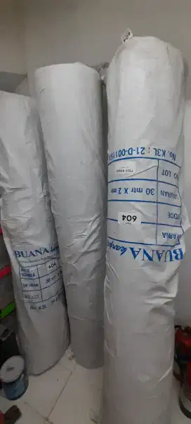Karpet buana hitam