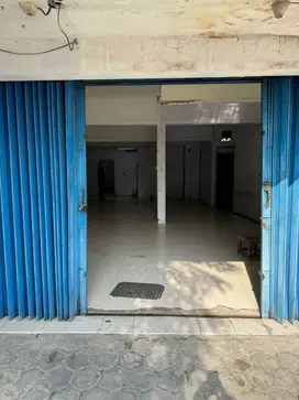 Dijual Rumah Ngantong Hitung Tanah Pinggir Jalan Daerah Jl. Siliwangi,