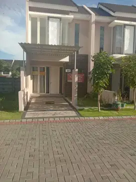 Rumah Murah Dua Lantai di Puri Safira Regency Grand Shanaya - Gresik