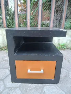meja nakas murah