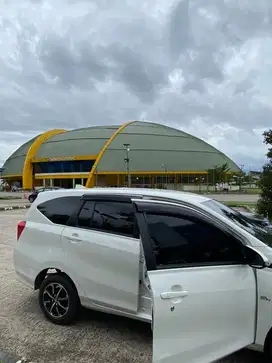 JUAL Toyota calya 2022 Bekas di Bekasi harha murah KM rendah