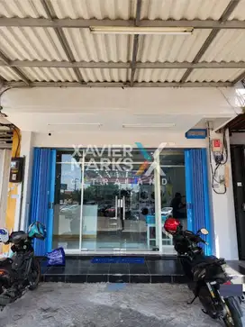 Ruko Raya Bukit Darmo Golf Bangunan 3 Lantai