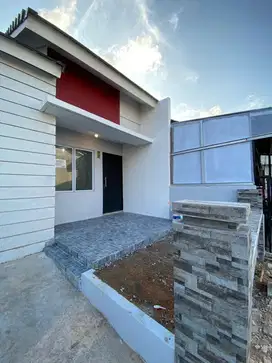 Dijual Rumah diCentral Raya Batu Aji,
