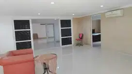 Rumah mewah di cluster ekskluaif Bukit Gading Villa - Kelapa Gading