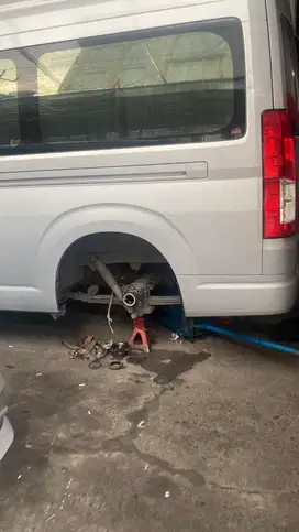 dicari tukang cuci mobil