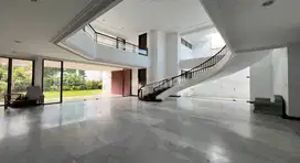 Disewakan Rumah Raya Kertajaya Indah Cocok Untuk Cafe, Resto, Kantor