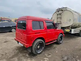 Suzuki Jimny 1986 Bensin