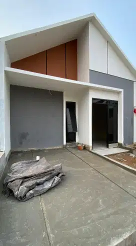 Rumah cluster Akses mobil bebas Banjir