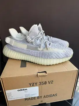 Adidas Yeezy Boost 350 V2 Static - Very Good Condition