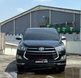 Toyota Innova 2.0 Venturer at
