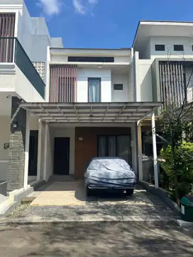 Rumah Furnished di Perumahan Jakarta Garden City, Jaktim