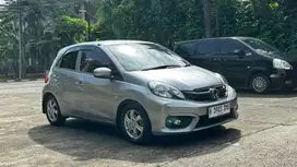 Honda brio e cvt matic 2017,Dp 5 juta,antik