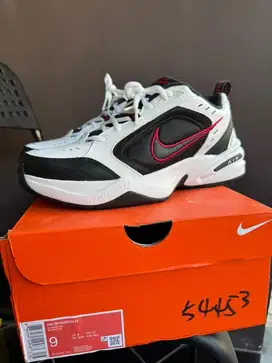 Nike Air Monarch IV - Rare - Brand New