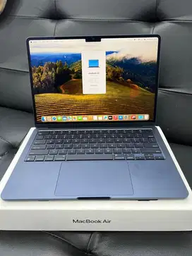 MacBook Air M3 iBox Like New Garansi On CC rendah