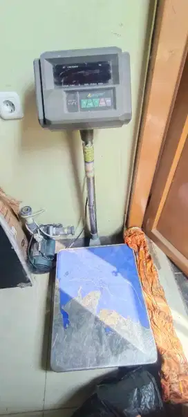 Timbangan barang