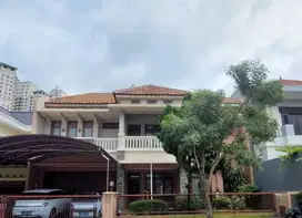 LANGKA, Rumah di Pakuwon Indah Surabaya, INTERIOR FURNISHED