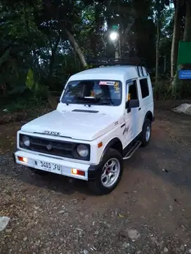 Katana 1993 Putih - Suzuki