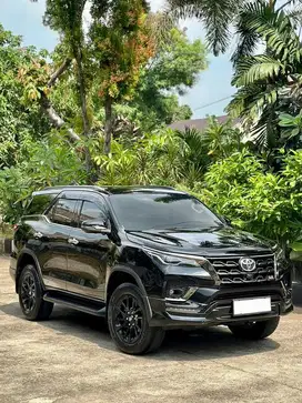 {Harga Cash} Toyota Fortuner VRZ GR 2.8 A/T Diesel