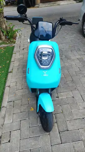 Sepeda listrik Uwinfly M60