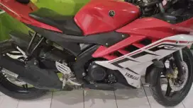 Jual Motor R15 V2 tahun 2016