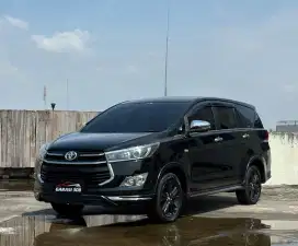 Toyota Kijang Innova Venturer Bensin 2.0 AT 2019 KM 52rb record