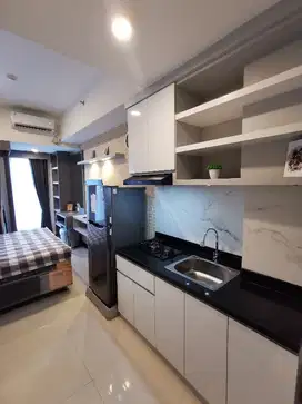 Disewakan pemilik langsung tahunan apartemen amor pakuwon city mall
