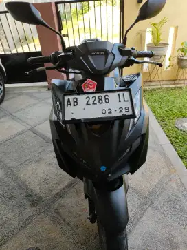 DIJUAL Motor VARIO 160 ABS