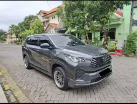 Toyota Innova zenix v 2.0 bensin 2022 matic modelista