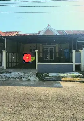 Rumah siap huni di cluster taman sari bekasi