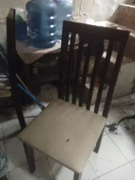 Dijual meja makan bekas