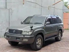 TOYOTA LANDCRUISER 100 4.2L VX A/T DSL 2002 \\ PMK 2003