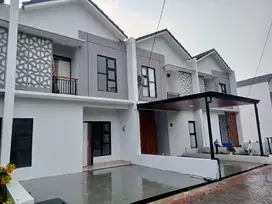 Rumah Villa lokasi Strategis di Padalarang Cocok untuk investasi