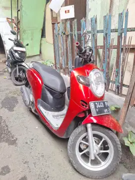 Hondy scoopy stylish