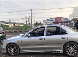 Mitsubishi Galant 1993 Bensin