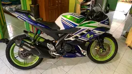 Yamaha r15 ganteng