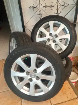 Velg & Ban Ring 15 Mazda 2